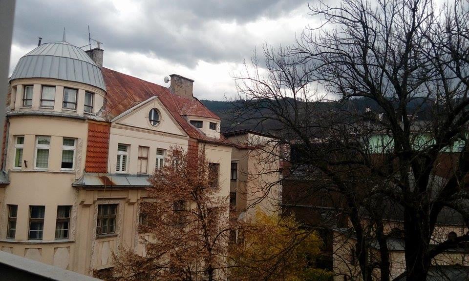 Main Street Apartment Сараево Екстериор снимка
