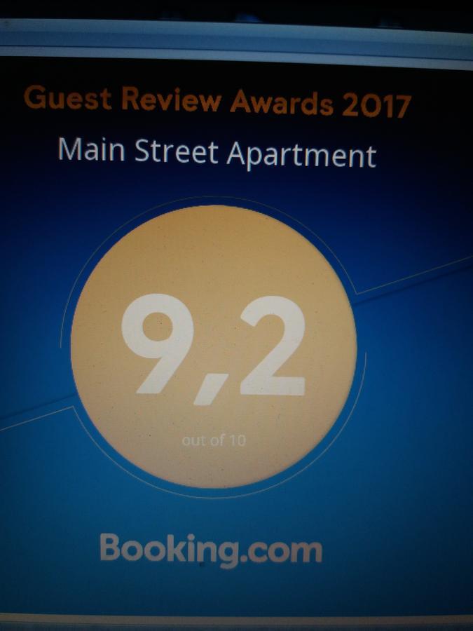 Main Street Apartment Сараево Екстериор снимка